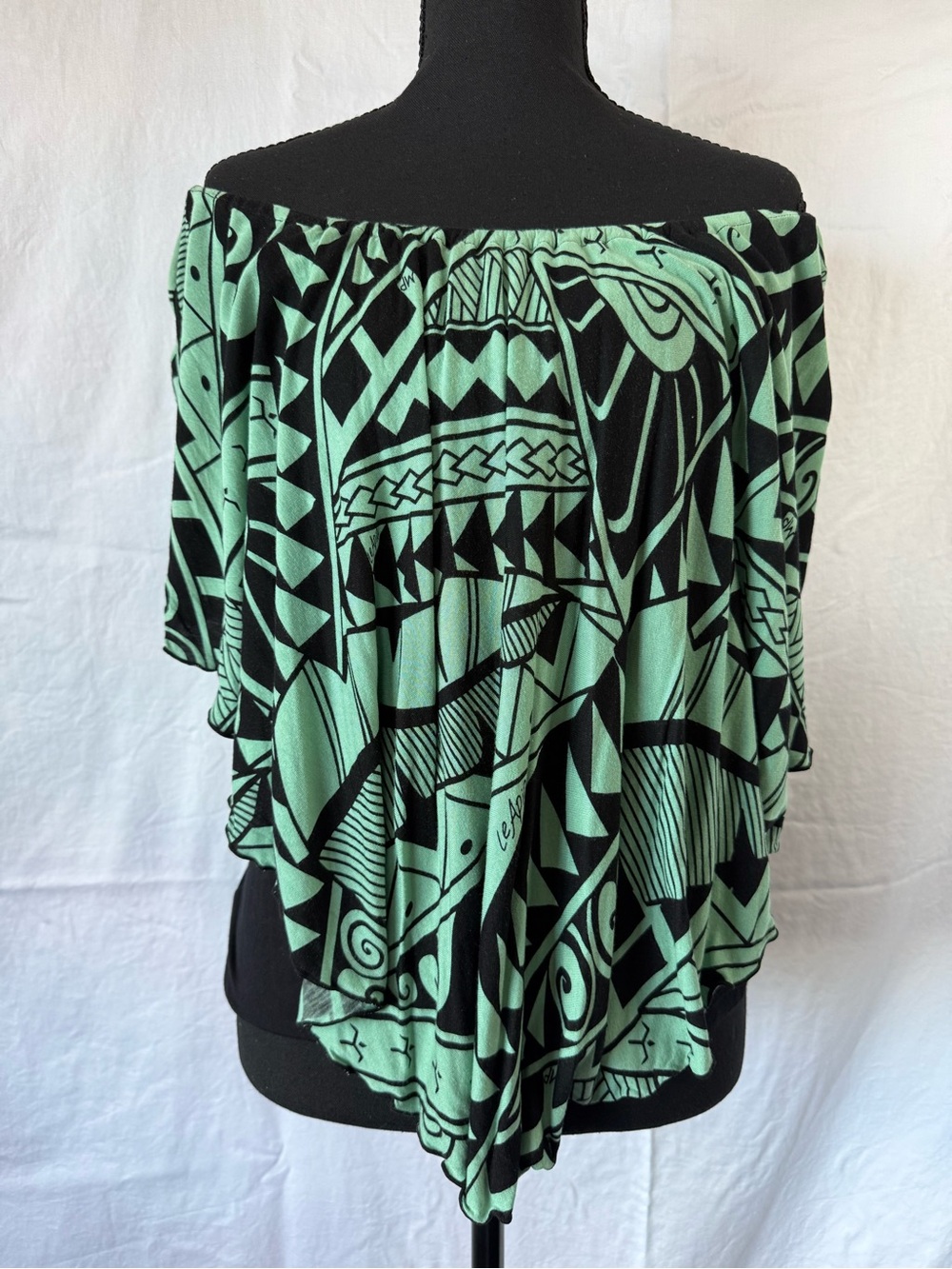 Off-the-Shoulder Black and Mint Geometric Blouse